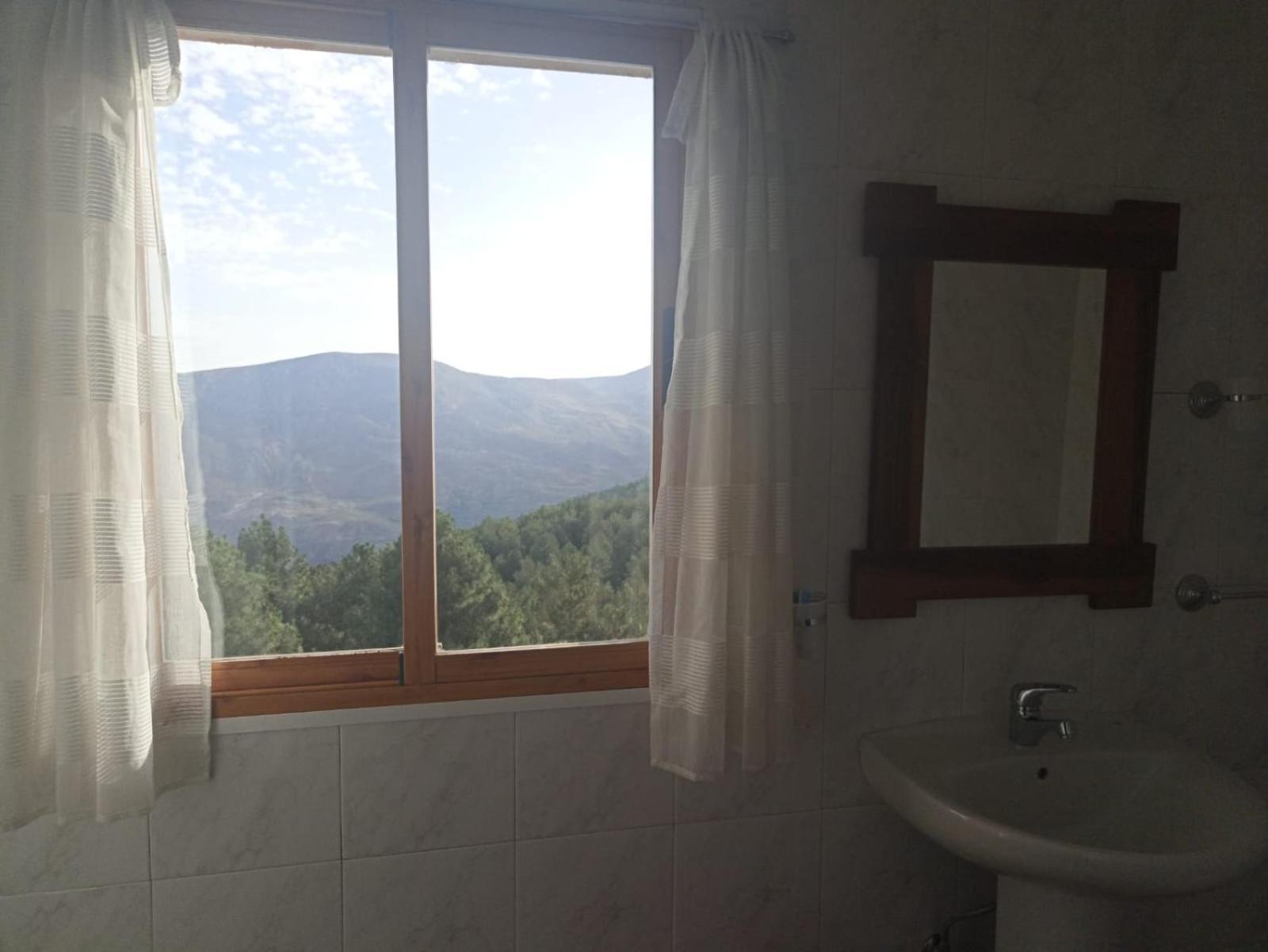 Hostal El Desvio Sierra Nevada Exteriér fotografie
